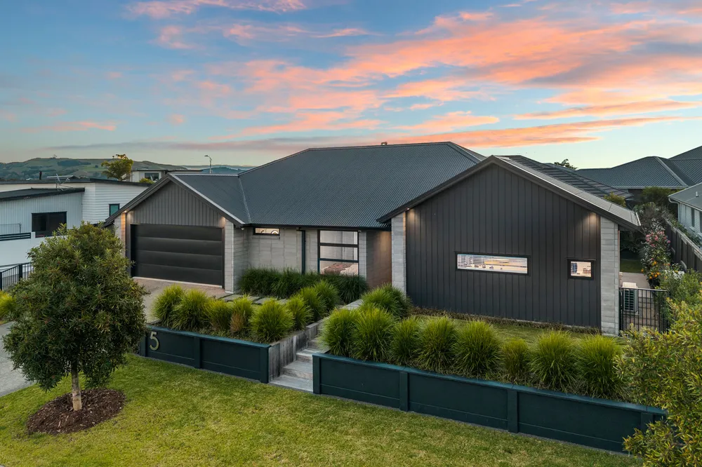 Photos of 5 Sophora Place