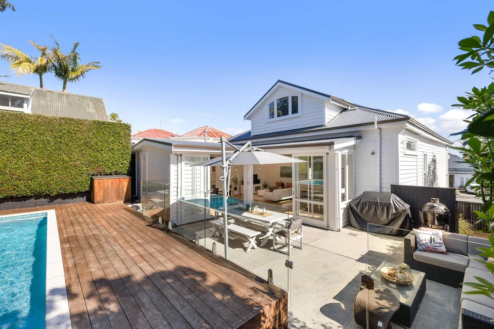 Photos of 66 Ardmore Road