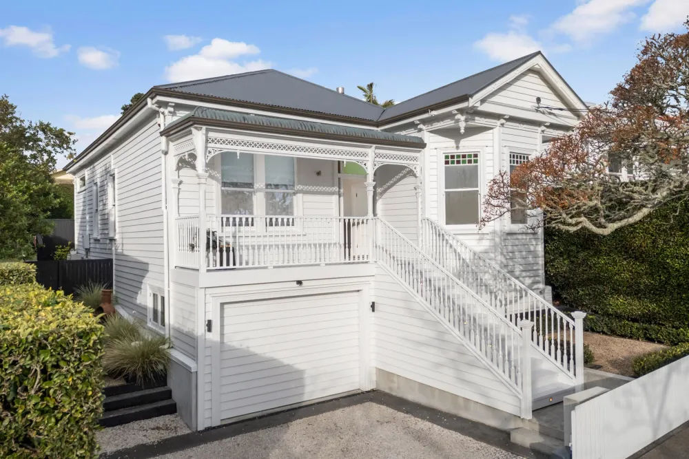 Photos of 66 Ardmore Road
