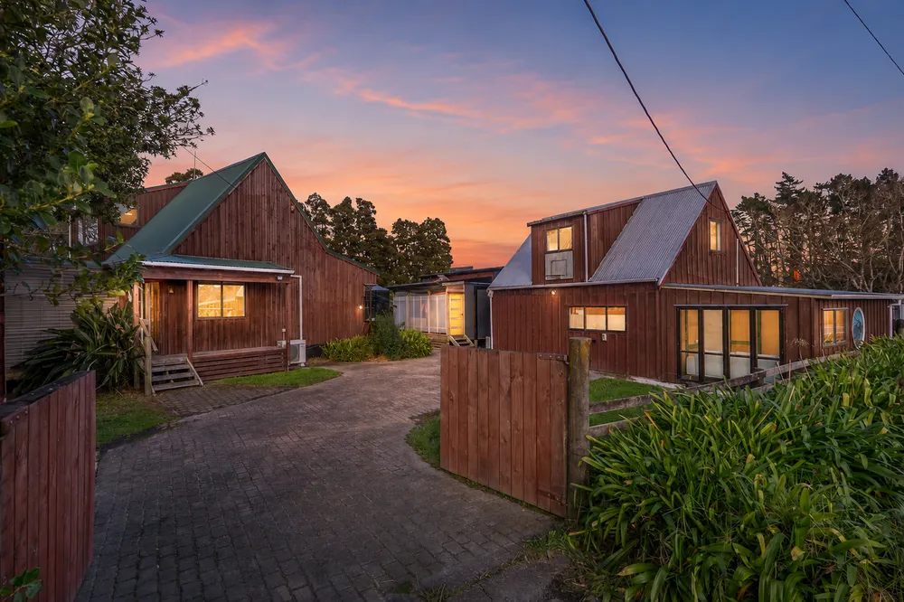 Photos of 8 Waitoki Road