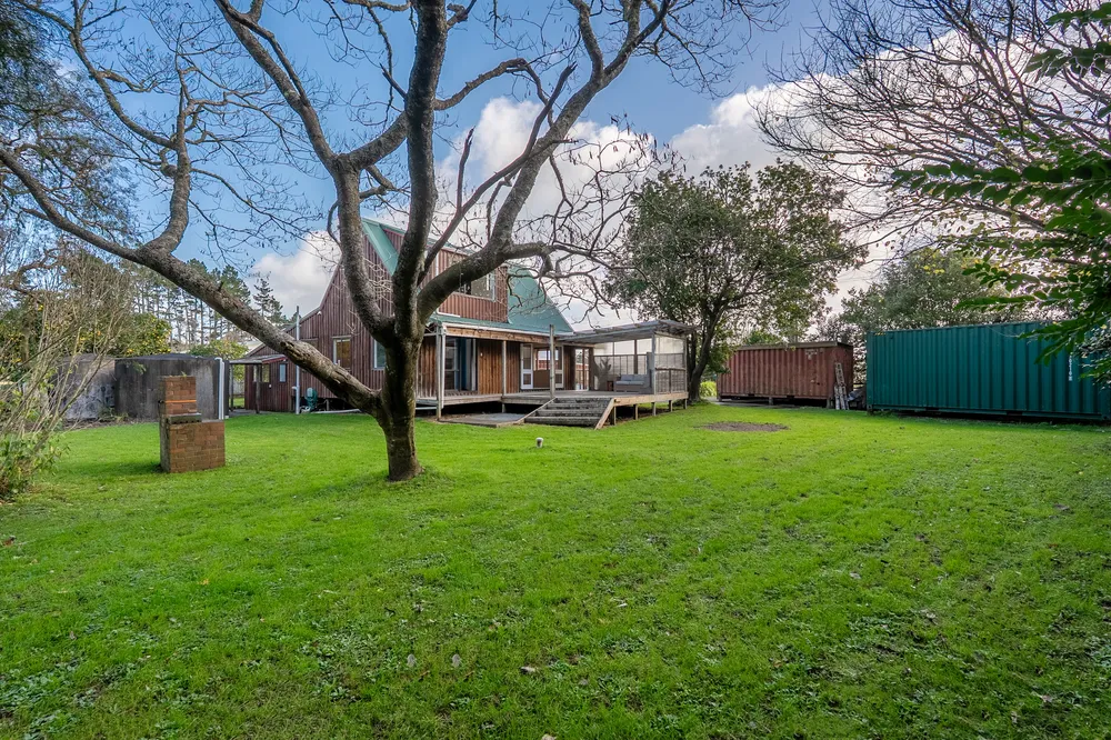 Photos of 8 Waitoki Road