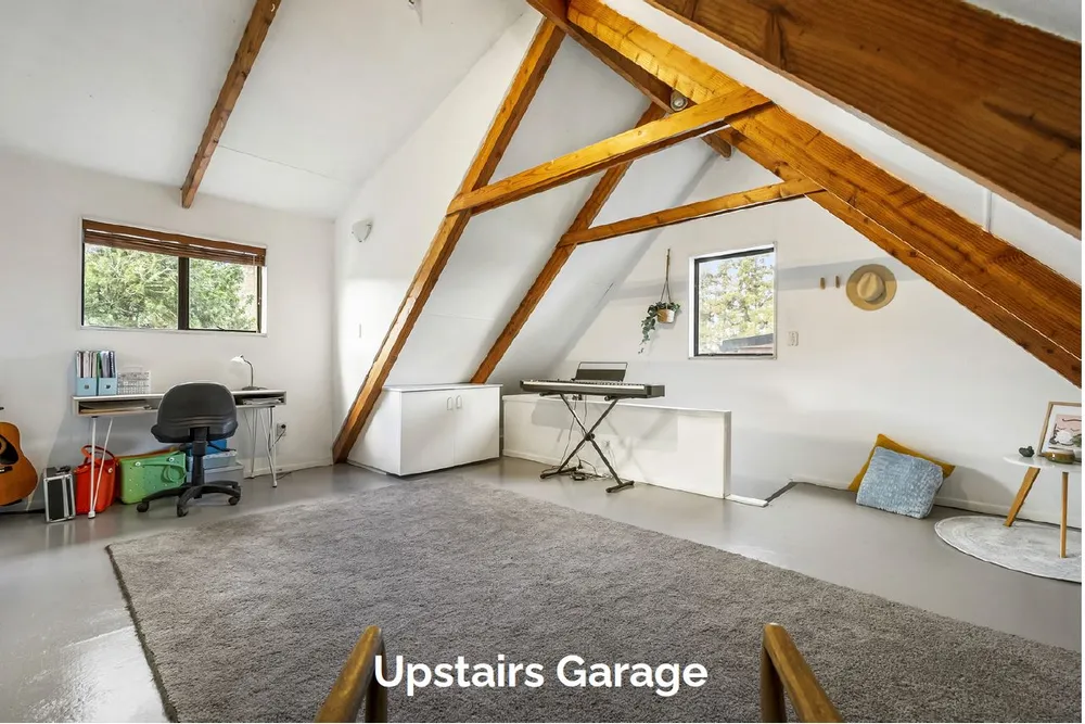 Photos of 8 Waitoki Road