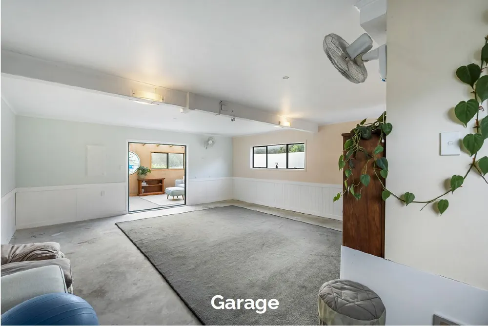 Photos of 8 Waitoki Road