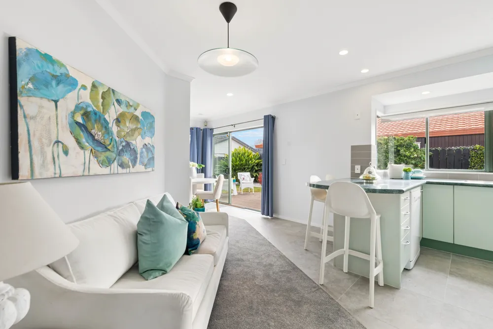 Photos of 15 Lushington Place