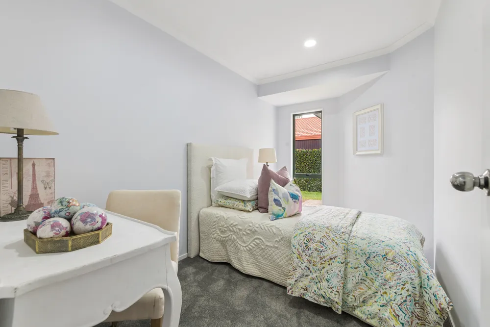 Photos of 15 Lushington Place