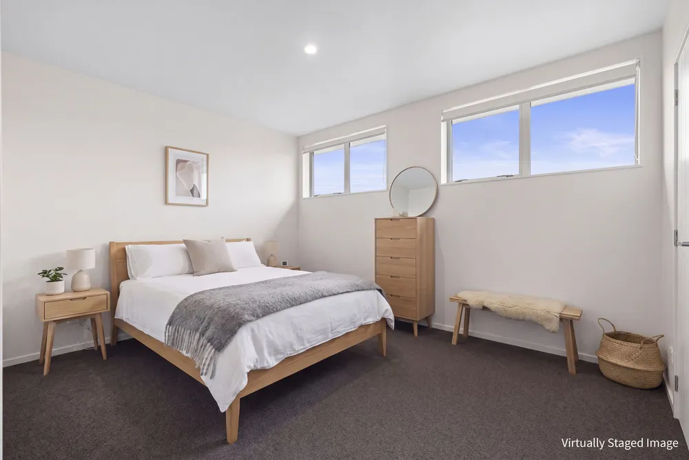 Photos of 83 Riverside Road