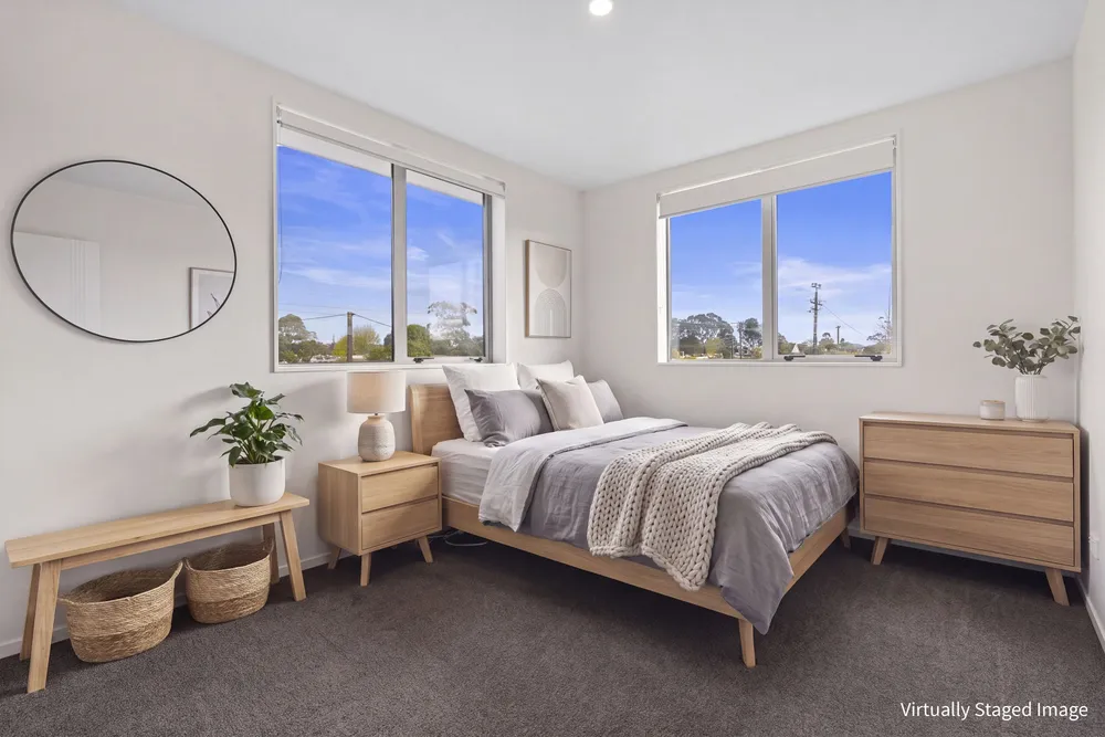 Photos of 83 Riverside Road