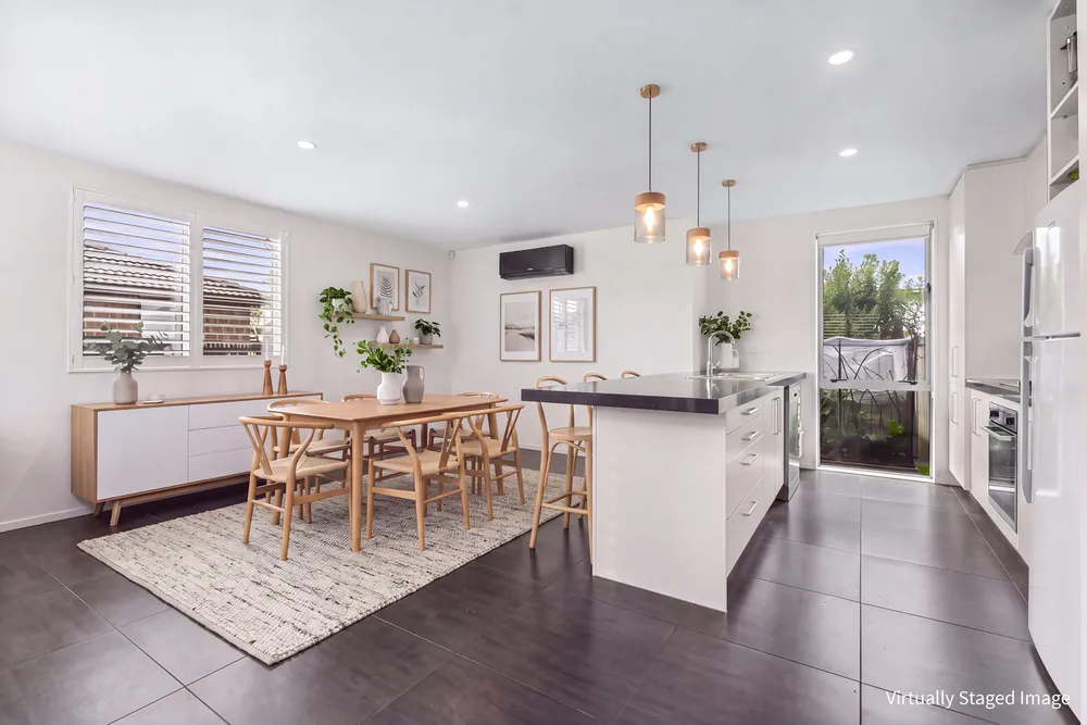 Photos of 83 Riverside Road