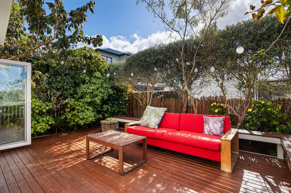 Photos of 1 Highland Road