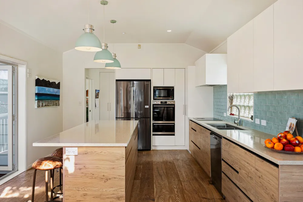 Photos of 1 Highland Road