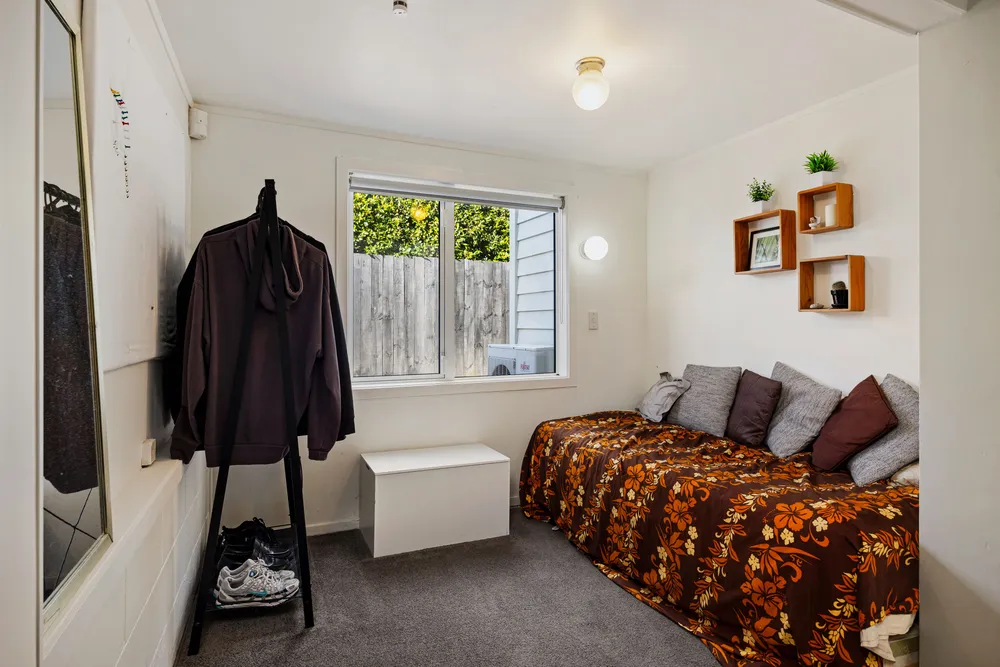 Photos of 1 Highland Road