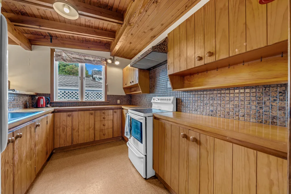 Photos of 16 Huntingtree Avenue