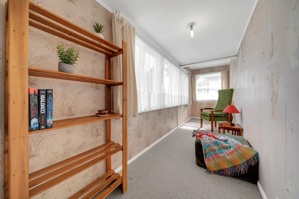 Photos of 16 Huntingtree Avenue