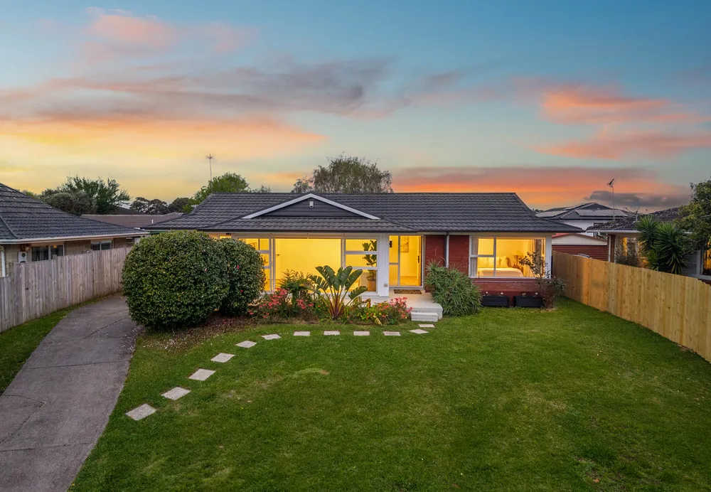 Photo of 24 Walworth Avenue, Pakuranga Heights