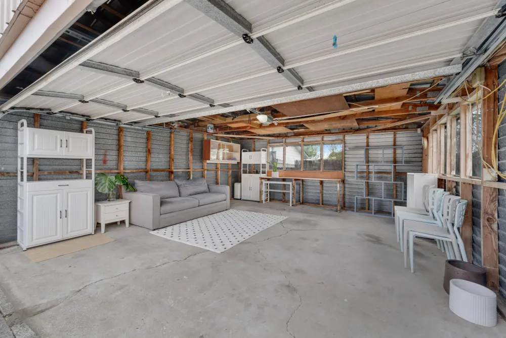Photos of 24 Walworth Avenue