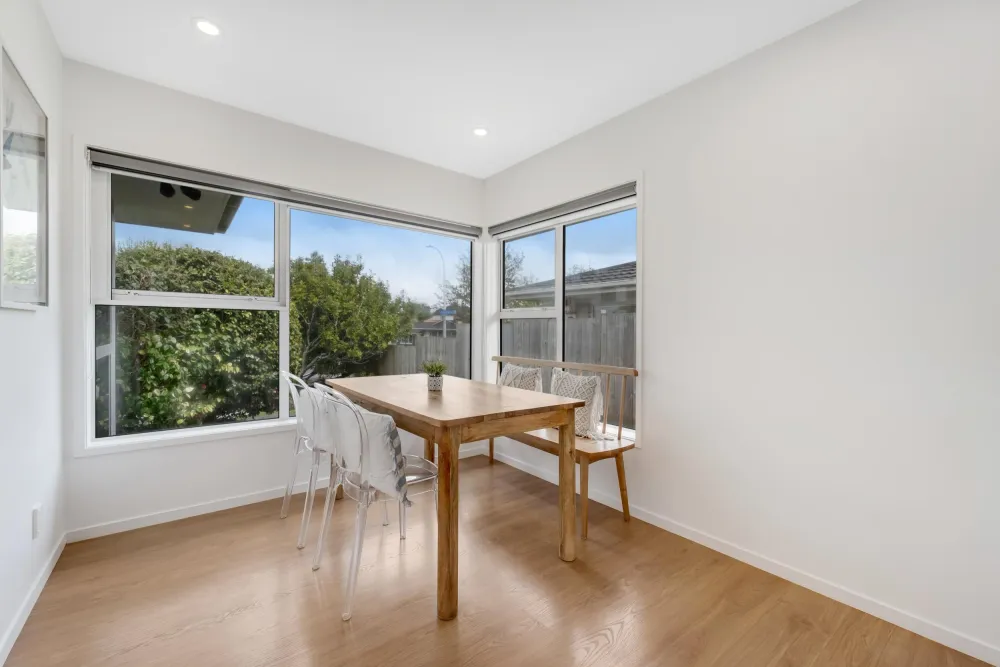 Photos of 24 Walworth Avenue