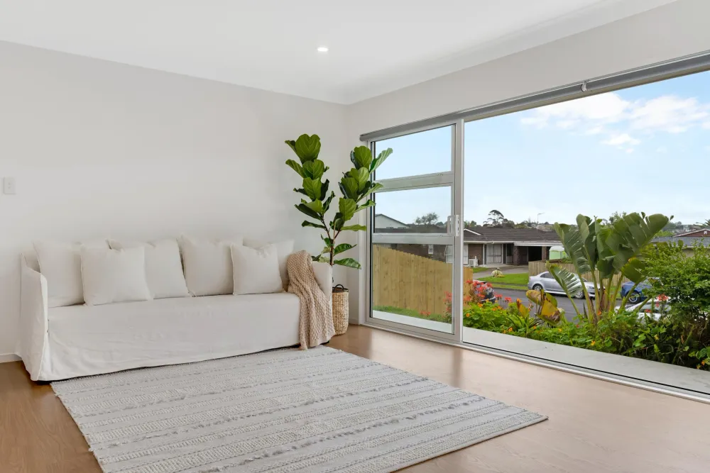 Photos of 24 Walworth Avenue