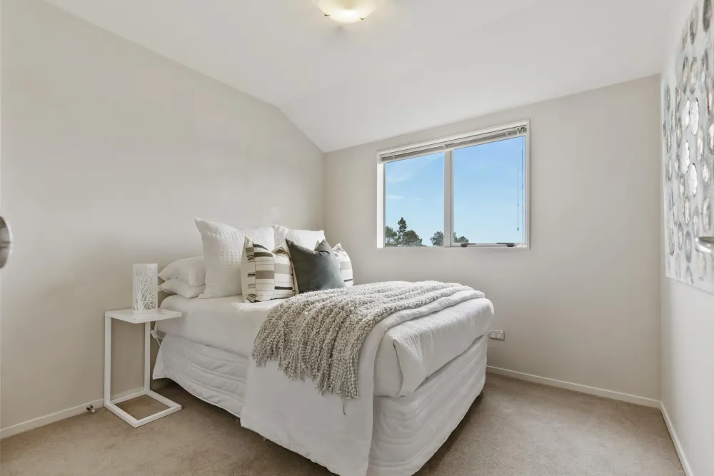 Photos of 8/11 Hatfield Place