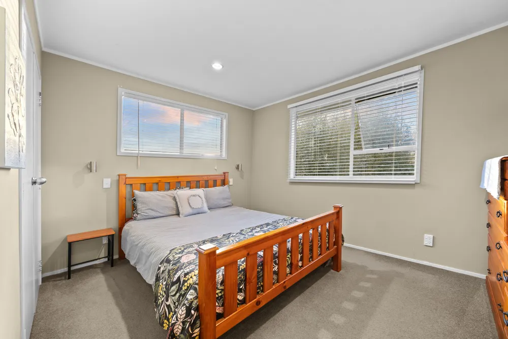 Photos of 19 Pahi Place