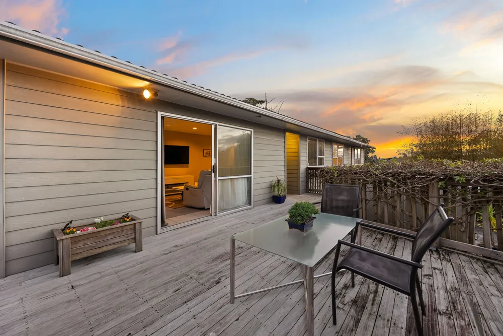 Photos of 19 Pahi Place