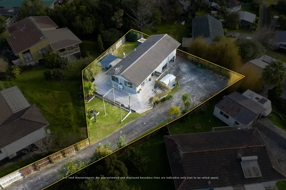 Photos of 19 Pahi Place