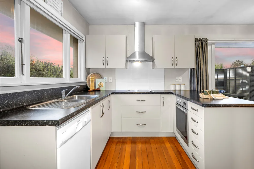 Photos of 67 Stanbury Avenue