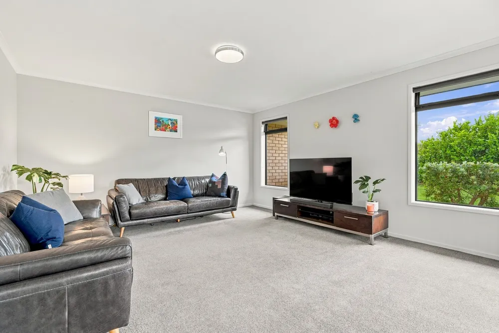 Photos of 3 Michel Colombon Close
