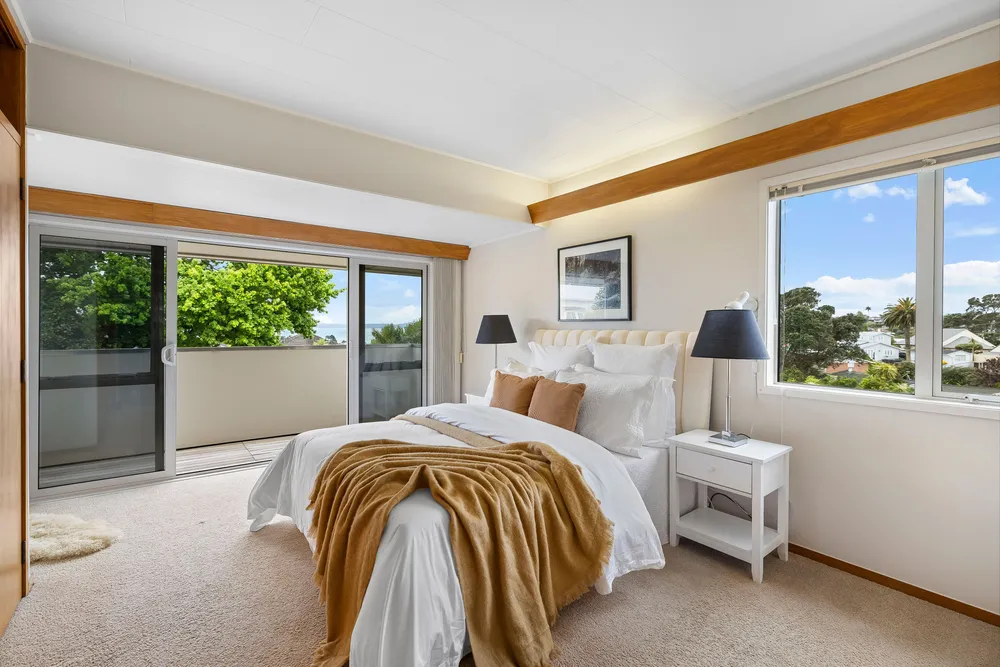 Photos of 2 The Glebe