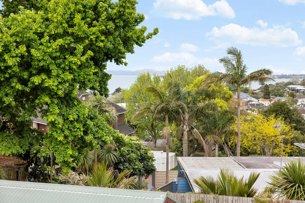 Photos of 2 The Glebe