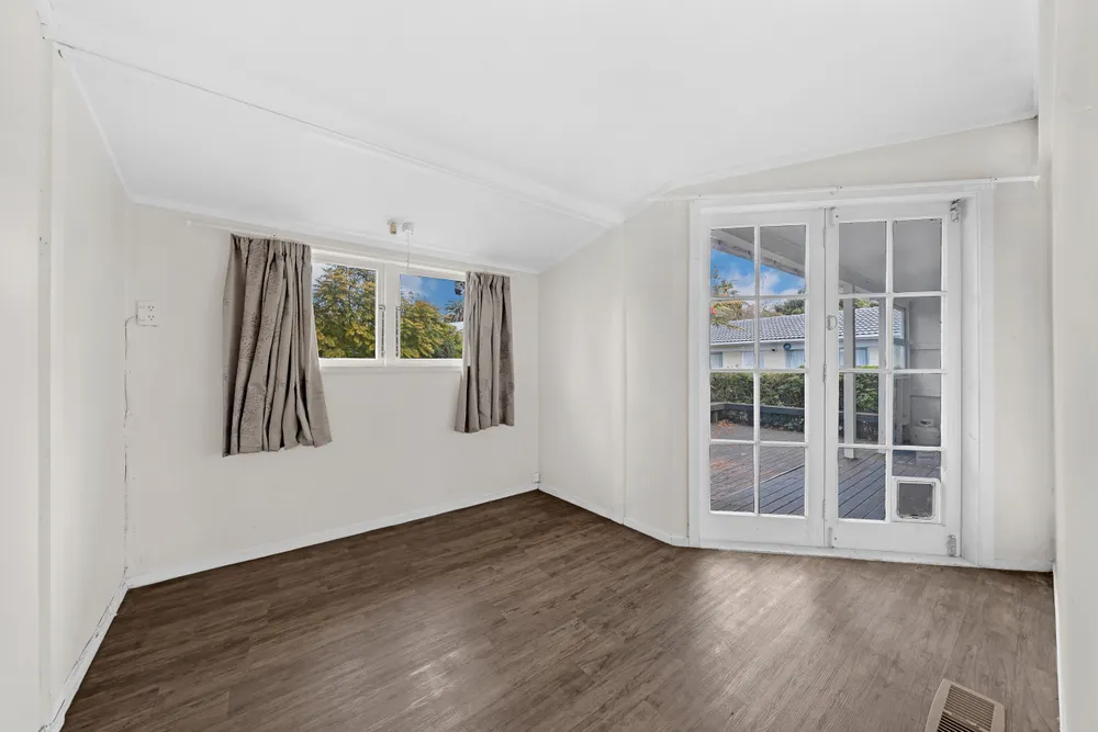 Photos of 802 New North Road