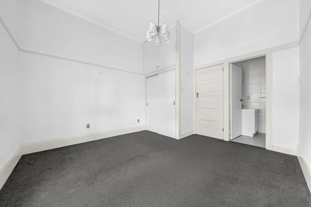Photos of 802 New North Road