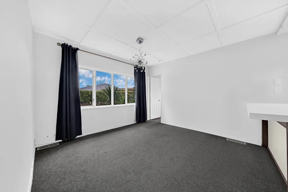Photos of 802 New North Road