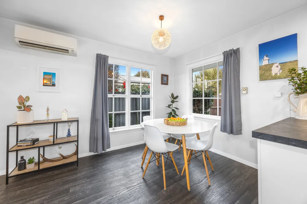 Photos of 281 Avonhead Road