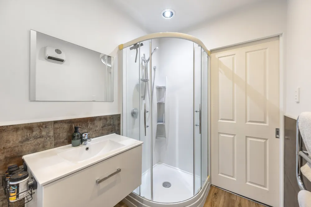 Photos of 281 Avonhead Road