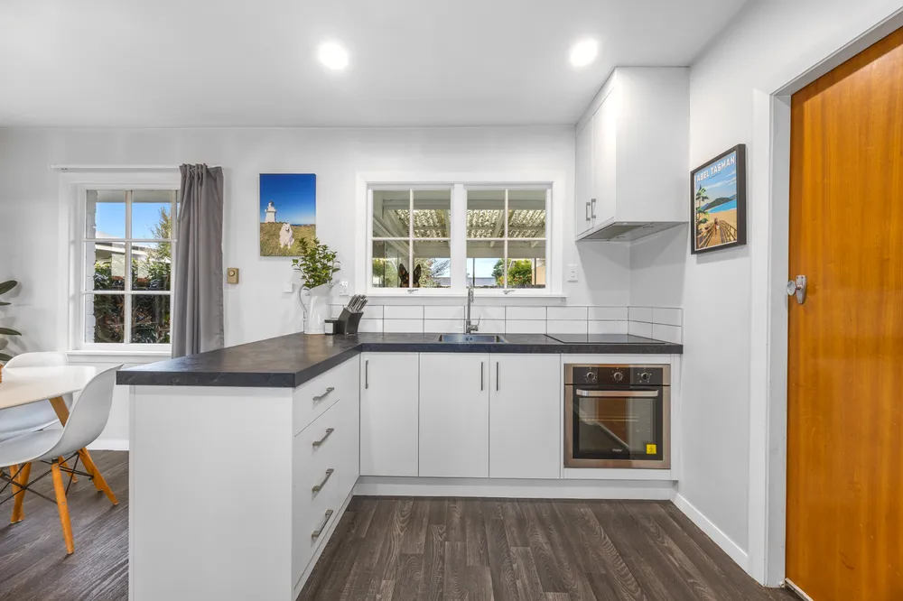 Photos of 281 Avonhead Road