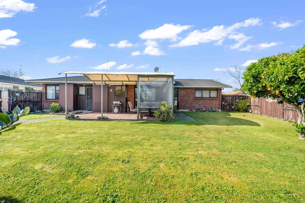 Photos of 28 Evanda Crescent