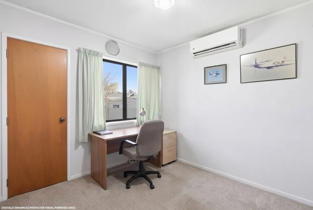 Photos of 28 Evanda Crescent
