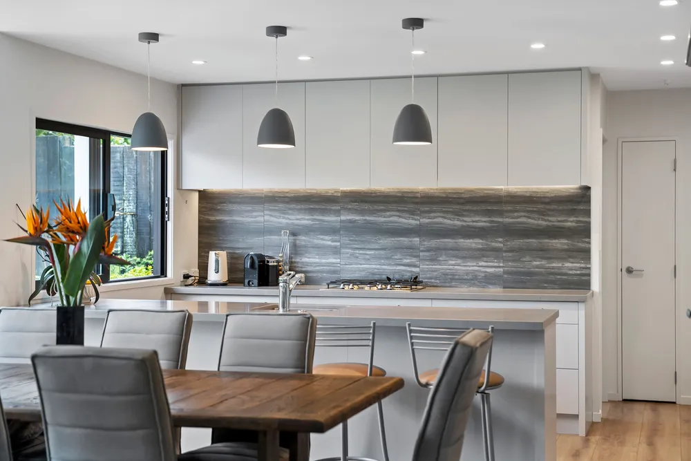 Photos of 20A Queensway