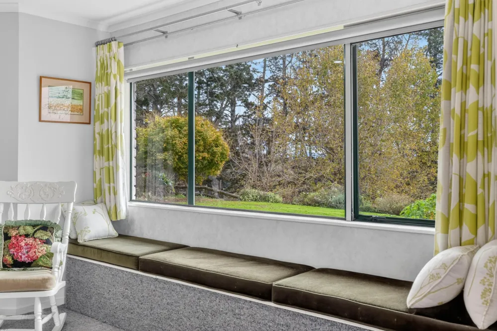 Photos of 517 Findlay Road