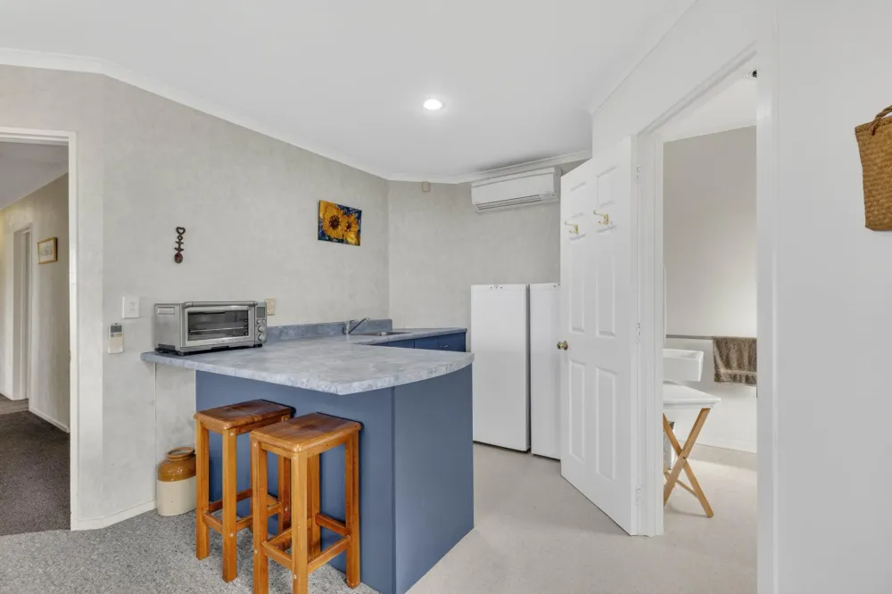 Photos of 517 Findlay Road
