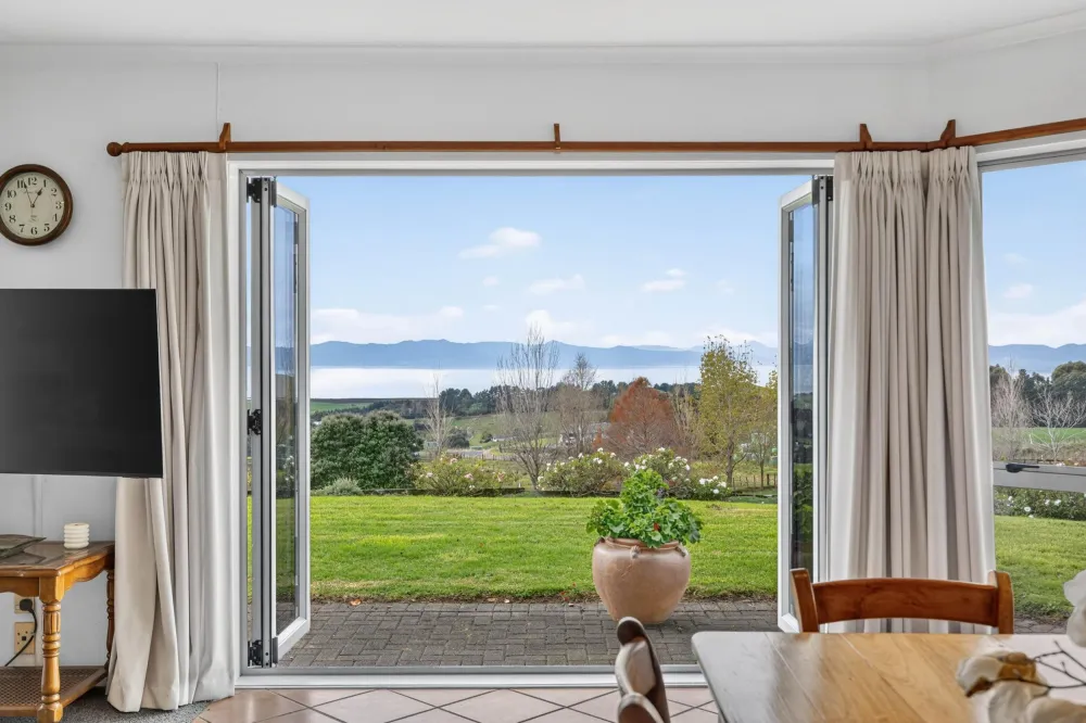 Photos of 517 Findlay Road