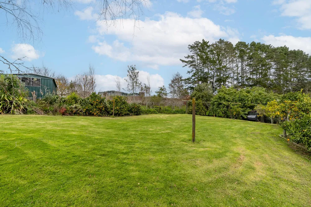 Photos of 517 Findlay Road