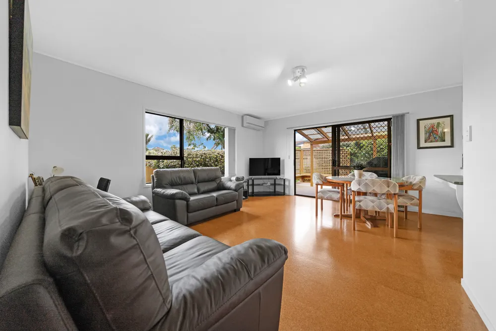 Photos of 9 Palomino Drive