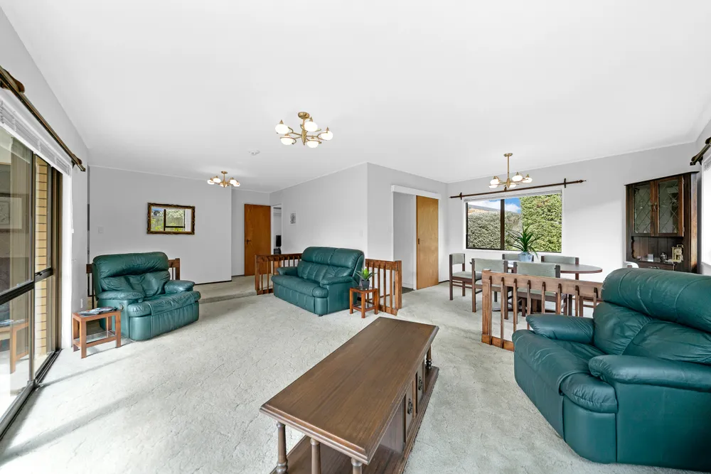 Photos of 9 Palomino Drive