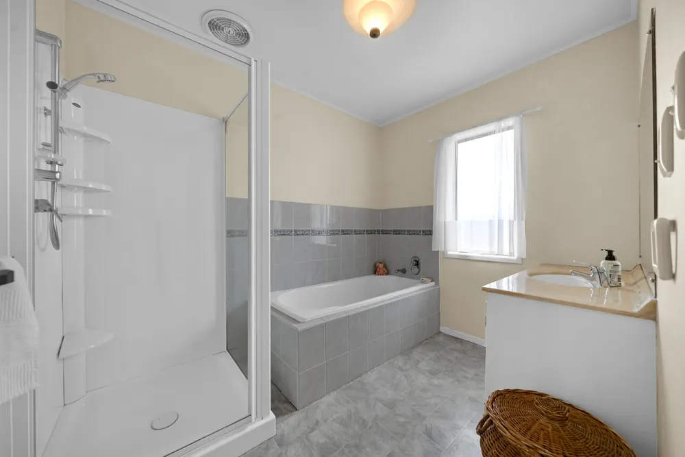 Photos of 9 Palomino Drive