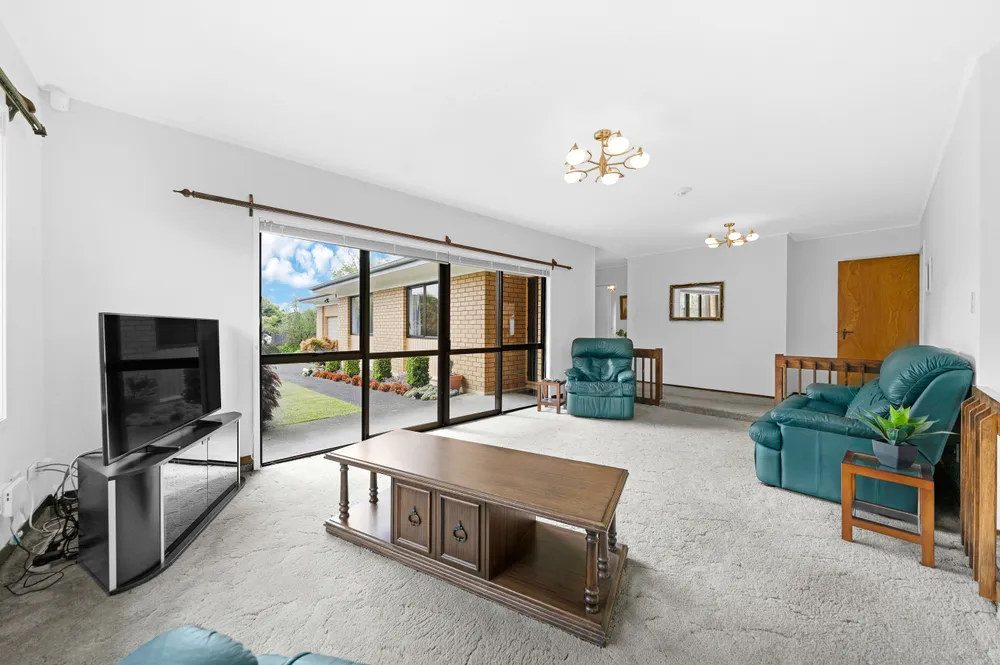 Photos of 9 Palomino Drive
