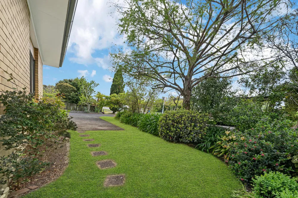 Photos of 9 Palomino Drive