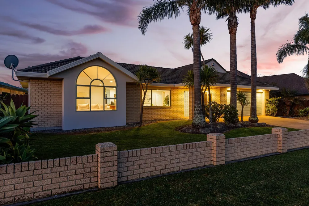 Photos of 179 Lakeside Drive