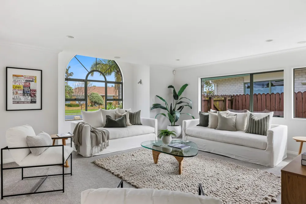 Photos of 179 Lakeside Drive