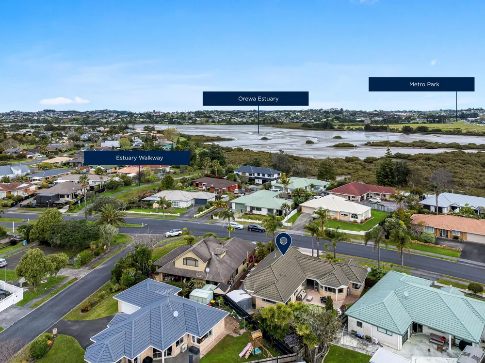 Photos of 179 Lakeside Drive